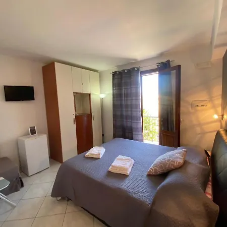 Bed & Breakfast El Nur 2*